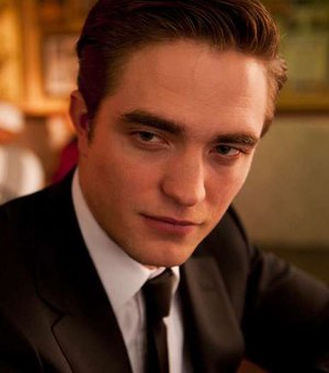 Robert Pattinson queria 'estrangular' Kristen Stewart durante cena de Eclipse