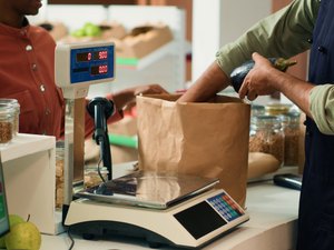 IBGE revela que empresas em Alagoas pagam menor salário do país