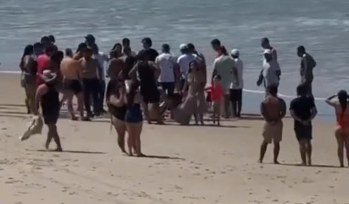 Família colombiana se afoga no mar da Barra de São Migue; homem adulto não resistiu
