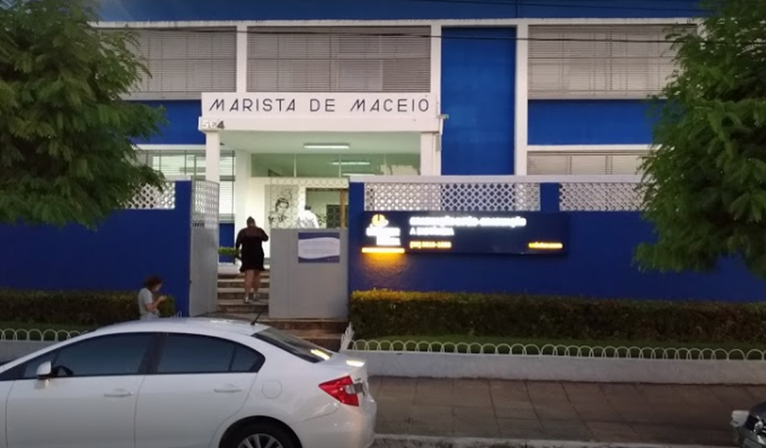 Boato sobre tiroteio causa pânico entre pais e alunos de colégio em Maceió