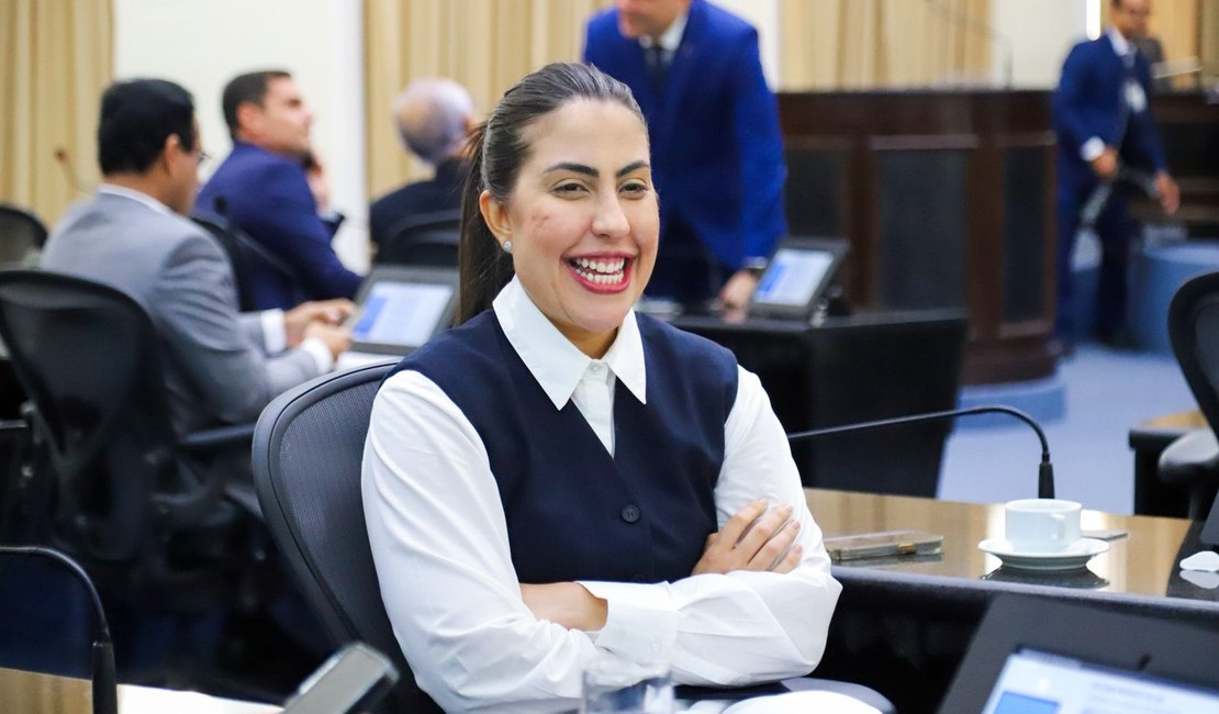 Aprovado projeto de lei da deputada Gabi Gonçalves que prevê atenção integral à endometriose
