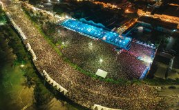 Cem mil pessoas comparecem ao segundo dia de festa no Jaraguá
