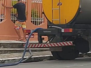 Há quatro meses sem água encanada, moradores de Maribondo apontam problemas na distribuição pelos carros-pipa