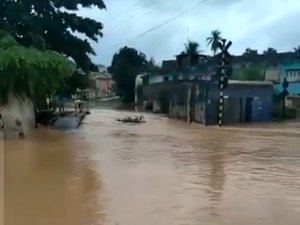 Chuva deixa 18 famílias desabrigadas; Prefeitura de Maceió presta assistência