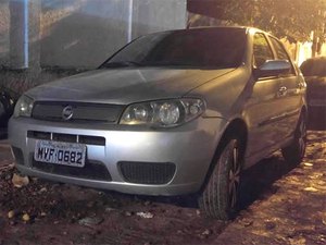 Polícia apreende veículo usado em assalto a estabelecimento comercial na capital