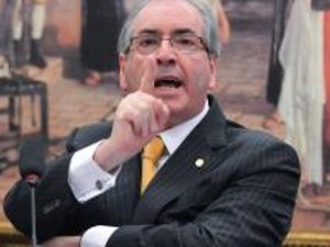 MPF pede 386 anos de prisão para Cunha e 78 para Henrique Eduardo Alves