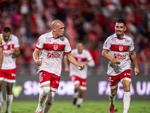 CRB vence o Criciúma por 2 a 1 e volta ao G-6 da Série B