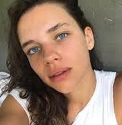 Letícia Colin elogia “sovaco peludo” de Bruna Linzmeyer e causa polêmica