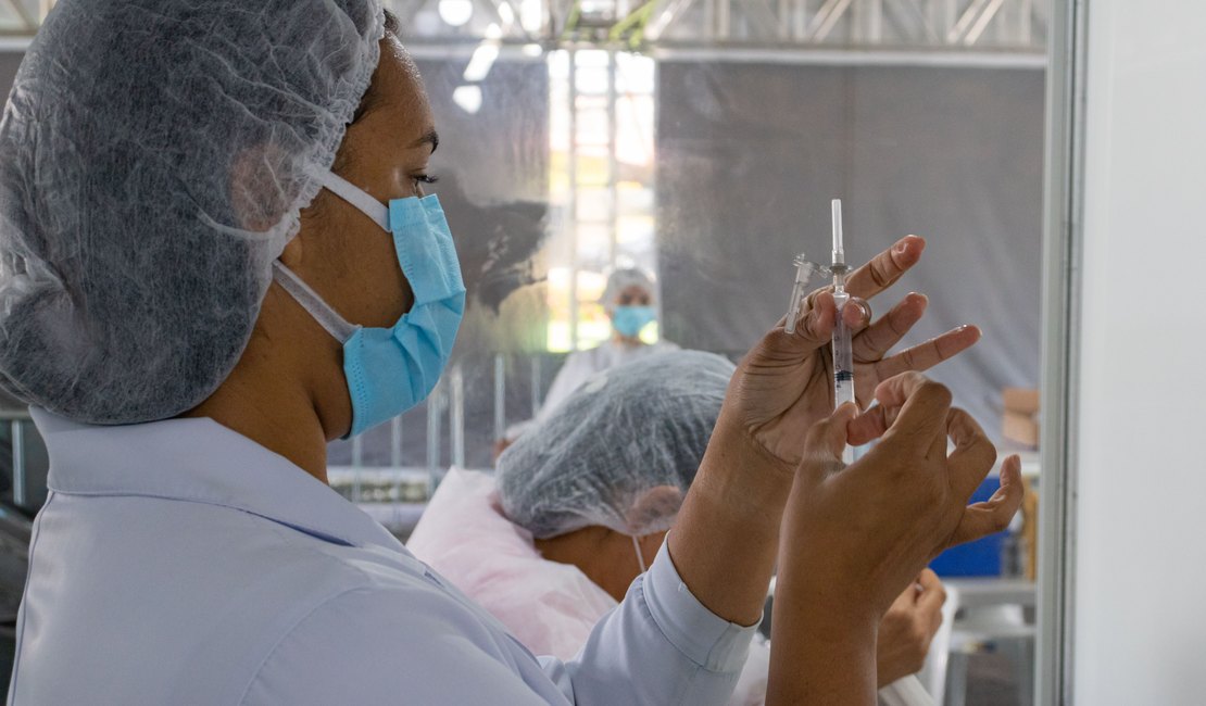 Prefeitura de Maceió anuncia vacinação da primeira dose em grupos remanescentes