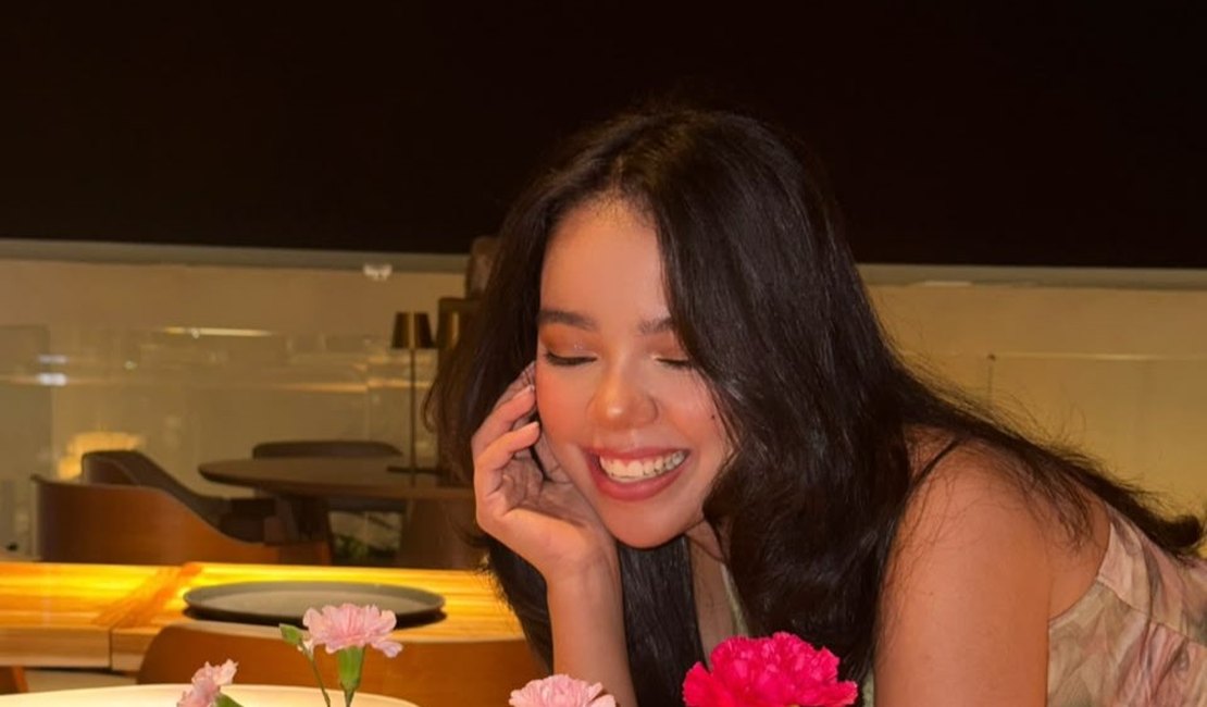 Julia Luisa: da dor ao propósito, a jovem que transformou a comunicação em caminho de empreendedorismo