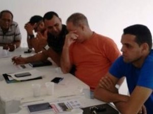 Militares decidem amanhã sobre proposta do governo