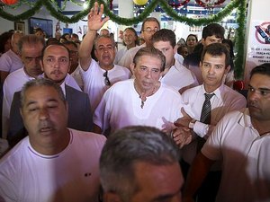 [Vídeo] 'Ainda sou irmão de Deus', diz médium ao aparecer pela 1ª vez após denúncias de abuso sexual