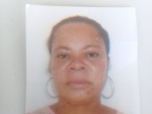 Mulher desaparece após ter crise de abstinência em hospital 