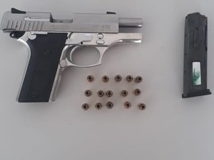 Homem é preso por porte ilegal de arma de fogo em Feira Grande