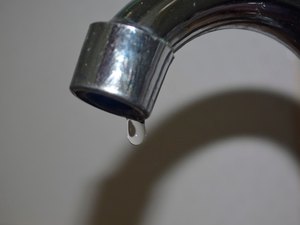 Queda de energia deixa parte do Agreste com o fornecimento de água suspenso