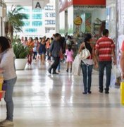 Antecipação do 13º pelo governo do Estado aquece vendas no comércio de Alagoas