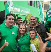 Prefeita Eronita faz visitação na rua Júlia Buarque