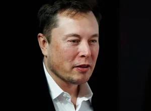 Elon Musk diz que quer “todos os humanos reais verificados” no Twitter