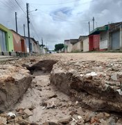 Exclusão de ruas em obras de pavimentação causa transtorno e revolta em moradores