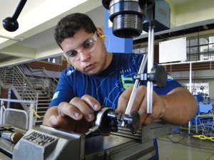 Centro Universitário de Maceió oferece quatro mil vagas em minicursos gratuitos