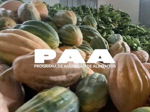 Moradores de Matriz de Camaragibe são beneficiados com distribuição de alimentos