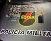 PM apreende duas armas e drogas durante abordagens no Agreste alagoano