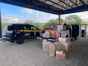 Homem é preso pela PRF com 23 mil maços de cigarros no Sertão de Alagoas