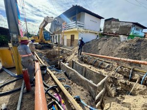 Obras de abastecimento de água e esgotamento sanitário avançam em Porto de Pedras e Milagres