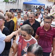 Prefeito Sérgio Lira participa de procissão de São Benedito em Peroba