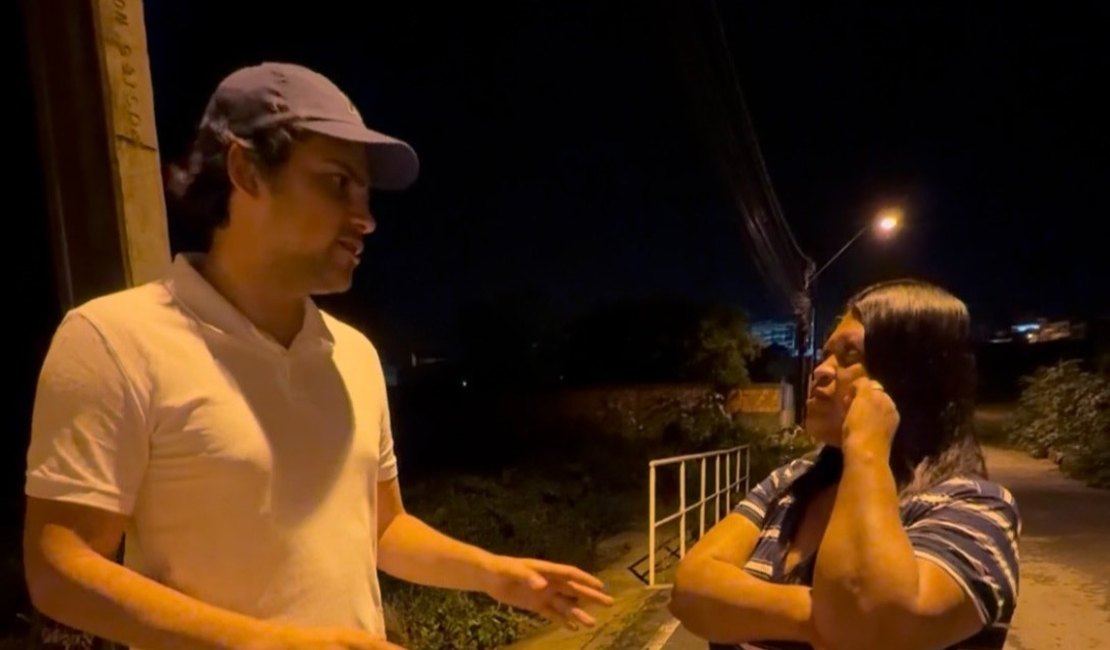 Eduardo Bulhões visita família que perdeu a casa na chuva desta sexta-feira e garante assistência imediata