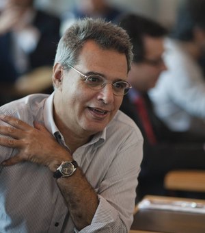 Morre aos 63 anos o jornalista Gilberto Dimenstein em São Paulo