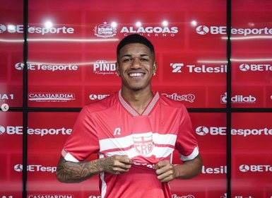 CRB apresenta oficialmente o lateral Wilian Bahia