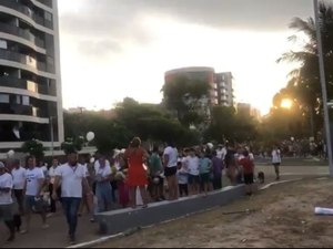 Moradores protestam contra proposta de abrir ruas no Corredor Vera Arruda