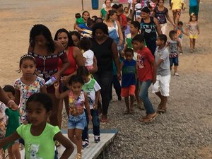 7 Segundos promove ação com crianças carentes em parceria com o Fiesta Parque