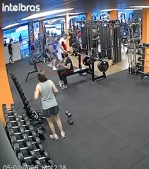 Homem é morto a facadas dentro de academia em Londrina