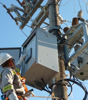 Reparos na rede elétrica deixam cidades de AL sem energia nesta quarta (03)