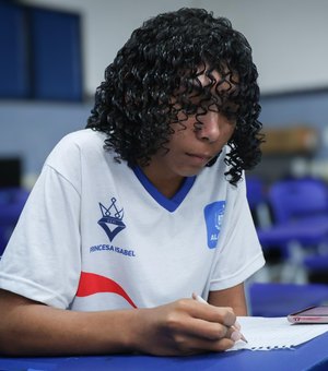 Mais de mil estudantes participam da segunda fase da Olimpíada Alagoana de Matemática