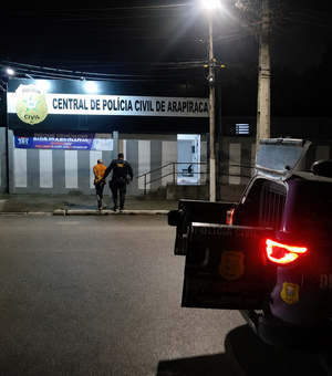 Homem é preso com pistolas e munições após denúncia no bairro Canafístula, em Arapiraca