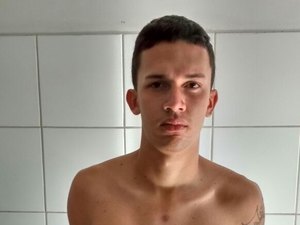 PC prende jovem acusado de roubo a veículos, residências e tráfico de drogas