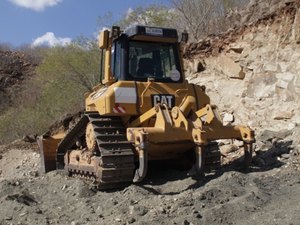 FPI flagra aterramento de quatro hectares do Rio São Francisco