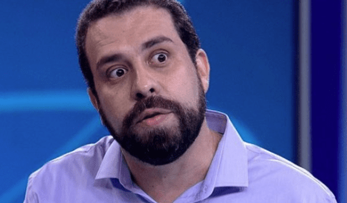 Ao vivo, Guilherme Boulos critica TV Globo e viraliza na web