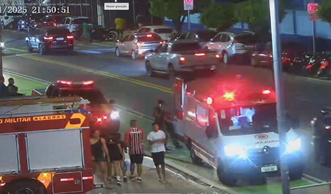 Videomonitoramento da SSP flagra socorro de homem que teve mal-súbito na Pajuçara