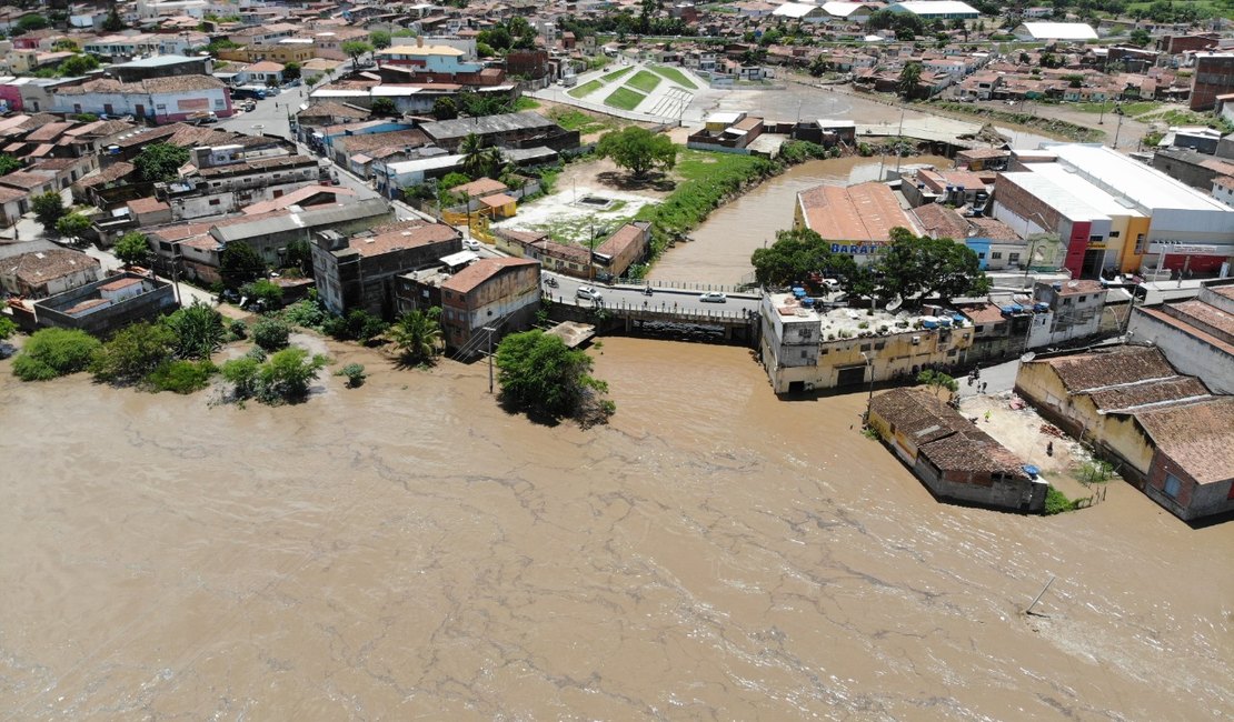 MPs Estadual e Federal pedem providências urgentes sobre barragem com risco de rompimento no Sertão