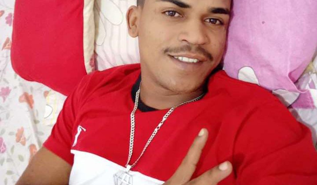 Dupla armada executa homem a tiros na noite desta quinta-feira (1) em Palmeira dos Índios