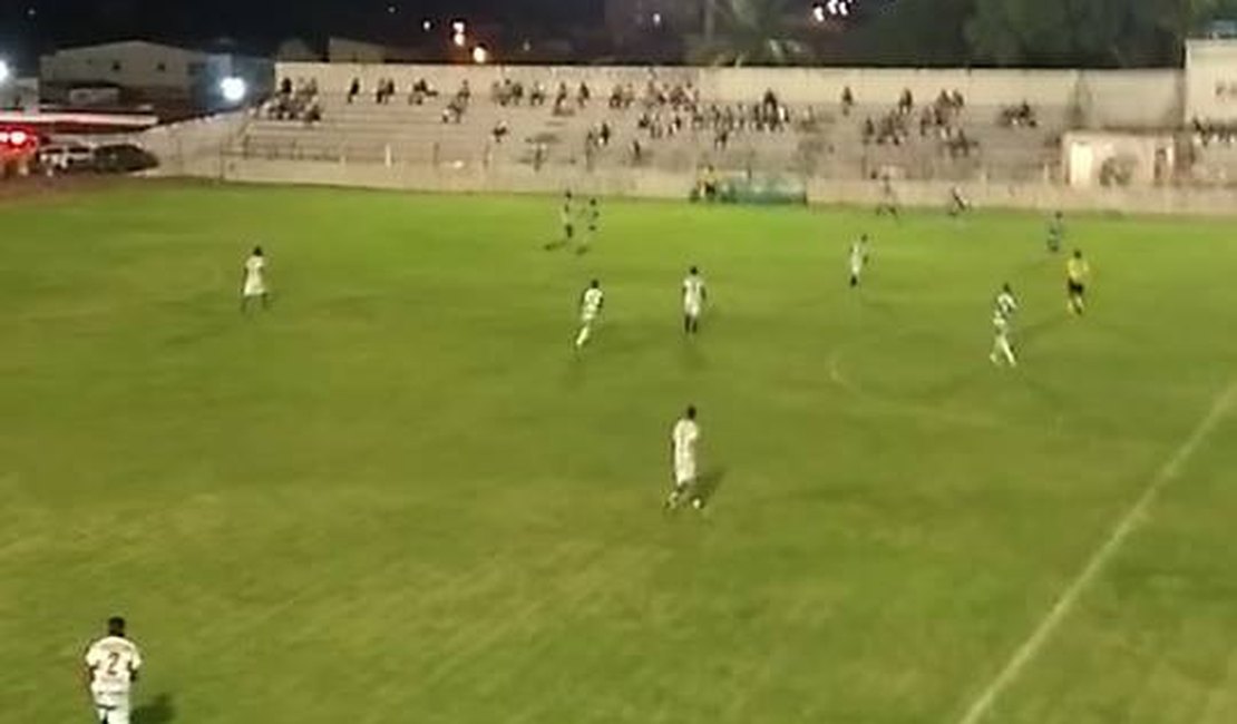 Com gol de pênalti, CSE vence amistoso com Belo Jardim (PE), em Palmeira dos Índios 