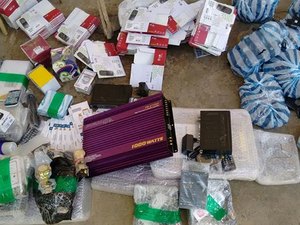 Operação Integrada apreende cinco pessoas, armas e cocaína