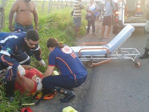 Pneu de moto estoura e deixa uma pessoa ferida na AL-115