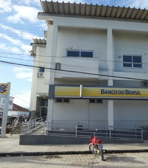 Funcionários do Banco do Brasil em Alagoas cruzam os braços nesta sexta-feira