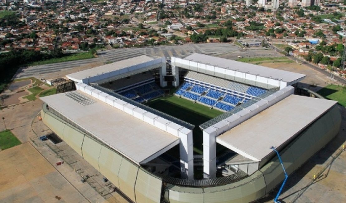 Governo irá à Justiça para que empreiteira termine Arena Pantanal