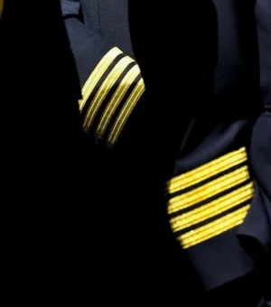 Pilotos e comissários entram em estado de greve na véspera do fim de ano